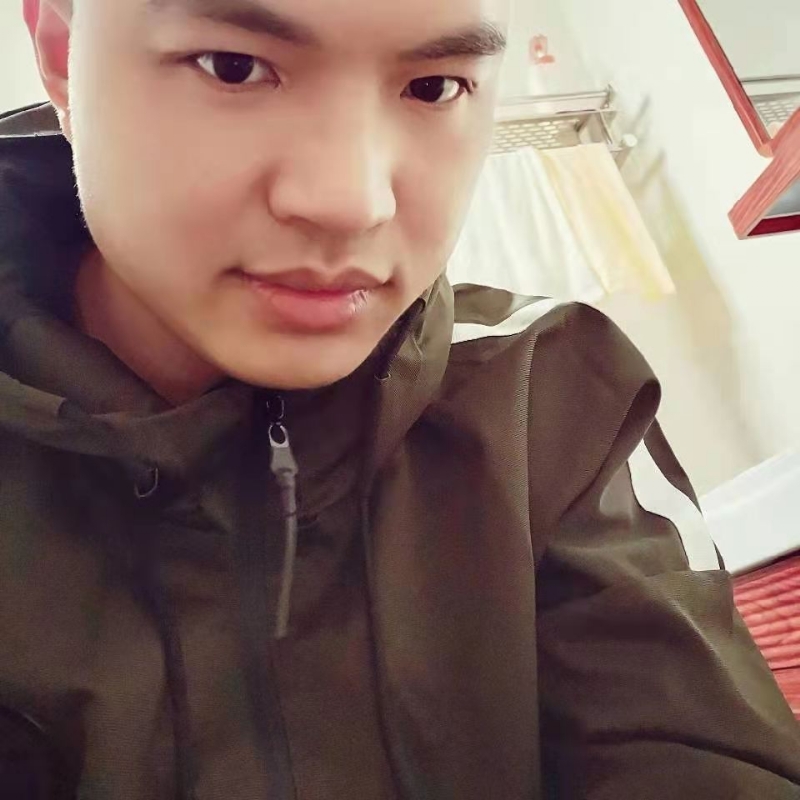 高大上的宅男的第二张照片--泰宁征婚网