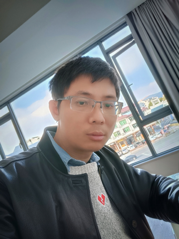 也许只是缺少一个拥抱的第二张照片--泰宁征婚网