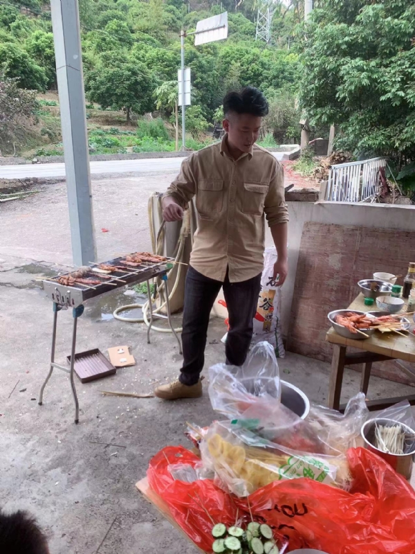 你黑我哟的第一张照片--泰宁征婚网