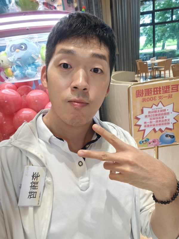 銪哲的第一张照片--泰宁征婚网